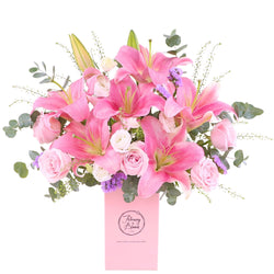 Elsa Lily Bloom Box